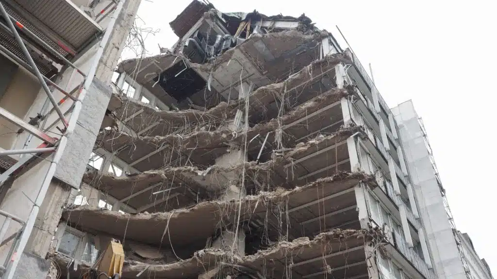 building waste disposal